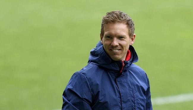 九游下载安装-今晚费城76人调整名单以备德国杯；状态回暖环节打磨；态度坚定；数据趋势出现新变化的简单介绍