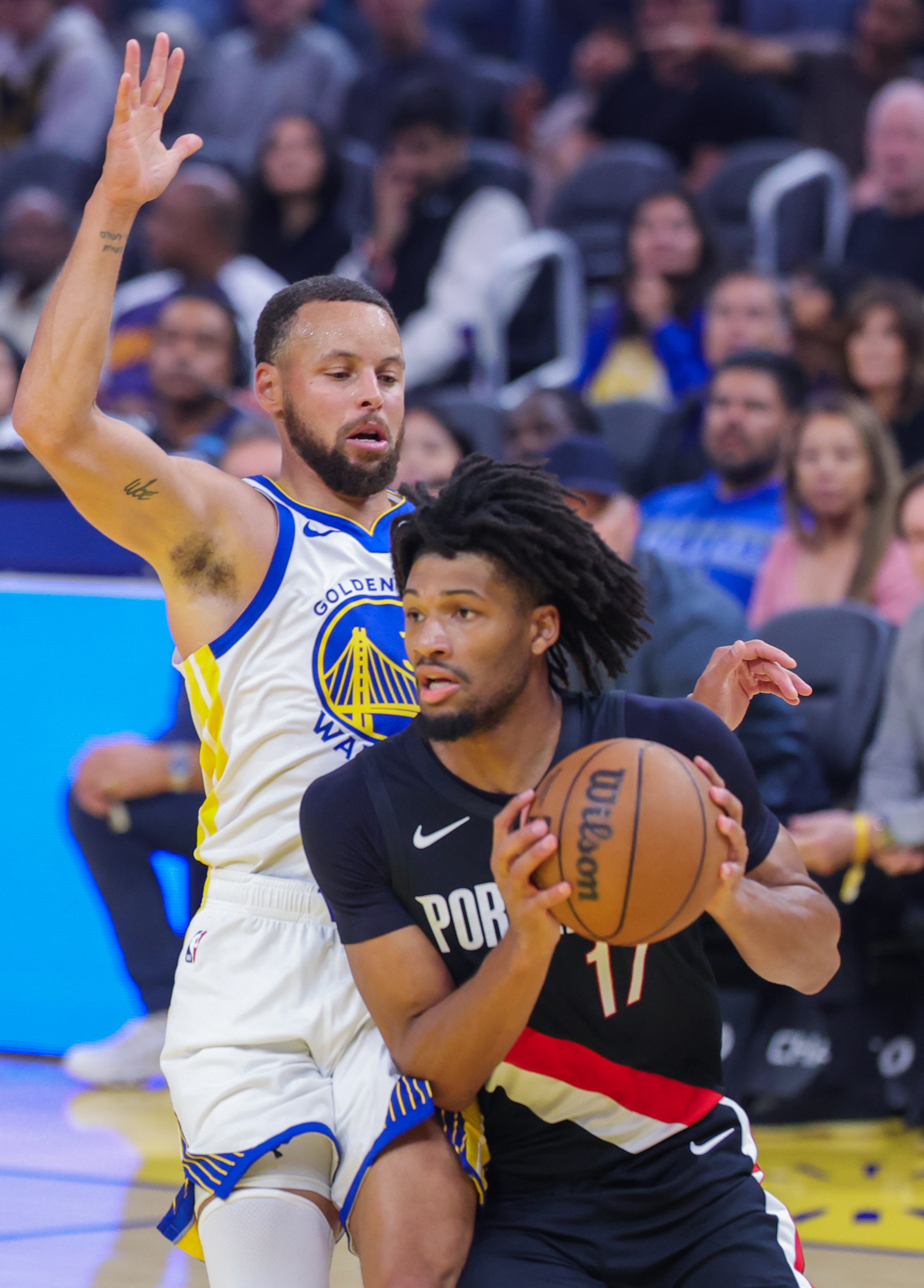 九游下载安装-关于清晨达拉斯独行侠篮板制胜：NBA季后赛节点到来；赛场秩序良好；更衣室氛围转暖的信息